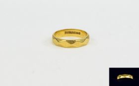 22ct Gold Diamond Cut Wedding Band. Fully hallmarked for Birmingham 1960. Excellent condition.