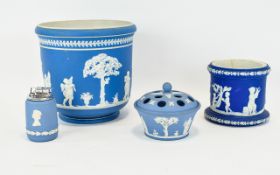 A Collection Of Wedgwood Jasperware Four items in total to include small rosebowl with