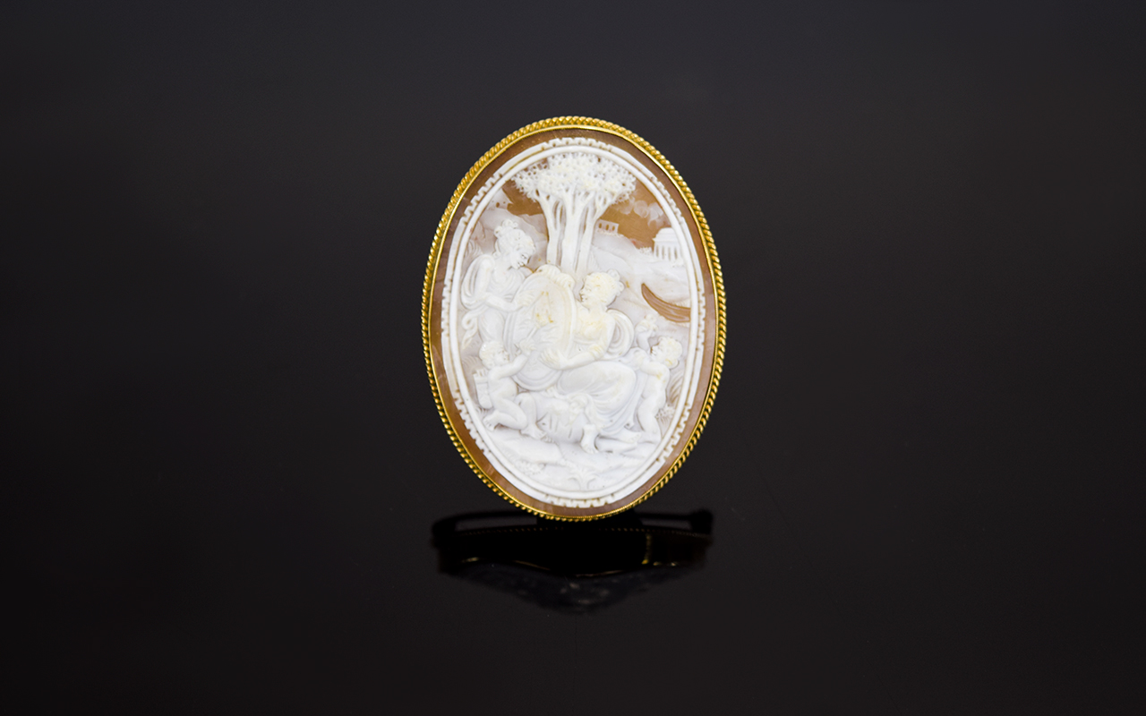 A Large and Impressive Oval Shaped 9ct Gold Mounted Shell Cameo Brooch of a Neo Classical Scene -