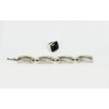 Silver Twist Barred Gate Style Bracelet, comprising four pairs of curved bars with incised twist