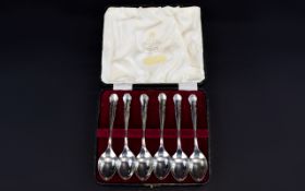 Queen Elizabeth II Boxed Set of Six Silver Teaspoon of Heavy Quality, Maker E. Viner, Hallmark