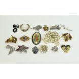 A Varied Collection Of Vintage Brooches Seventeen items in total to include crescent shaped