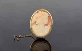 A Top Quality Oval Shaped Shell Cameo Brooch With Ornate 9ct Gold Mount With Attached 9ct Gold