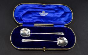 Edwardian Period Pair of Fine Quality Elongated Silver Salt Spoons spoon length 5.25 inches.