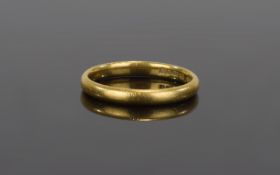 22 Carat Gold Wedding Band fully hallmarked for 22 ct gold good condition 4.6 grams ring size S