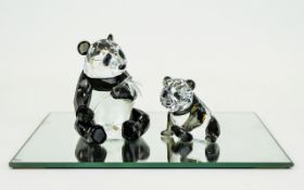 Swarovski SCS Collectors Society Annual Edition Figure 'Endangered Wildlife' Pandas Mother and