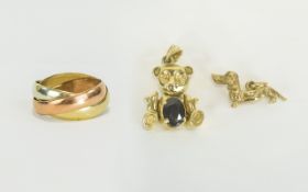 Vintage 9ct Gold Multi Coloured Puzzle Rings Comprising 3 interlocking gold bands, fully hallmarked.