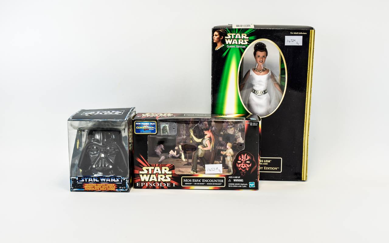 Star Wars Collectables Comprising Star W