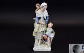 Berlin Early 20th Century Very Nice Quality Hand Painted Figure Group of a Young Woman - Bare