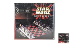 Star Wars Episode 1 Chess Set Date 1977, mint condition, never out of box,