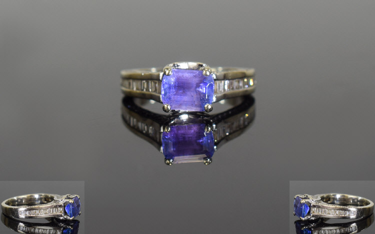 18ct White Gold Single Stone Tanzanite a - Image 2 of 2