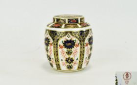 Royal Crown Derby Old Imari Pattern Lidded Jar Pattern 1128, date 1982. 4.