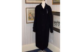 Gents Navy Berwin and Wool Overcoat. Size Large.