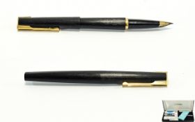 Waterman 88 Black Rubber Cased / Gold Mounts Fountain Pen with 18ct Gold Nib,