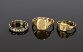 A Small Collection of 9ct Gold Rings ( 3 ) Three In Total. All Fully Hallmarked. 8.7 grams.
