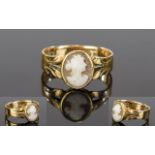 18ct Yellow Gold Cameo Set Dress Ring, with Openwork Shoulders Design. Fully Hallmarked. 2.8 grams.