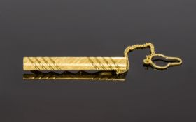 18ct Gold - Gentleman's Tie Clip with Attached 18ct Gold Safety Chain.