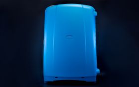 Samsonite Octolite Spinner Travel Spinner (2) Wheels Travel Suitcase ' Ceilo Blue colourway.