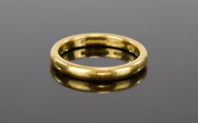 Ladies 22ct Gold Wedding Band. Fully Hallmarked for 22ct Gold. Excellent Condition. 6.1 grams.