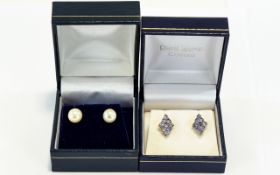 9ct Gold Pair of Single Pair Set Earrings. Fully Marked for 9ct Gold + a 9ct Gold Marquise Shaped