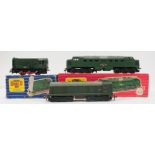 Hornby Dublo OO gauge railways; including no.2232 Diesel Locomotive, no.