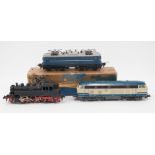 Roco and other makers HO gauge railway locomotives; 415DB V215 diesel locomotive 215-033 2,