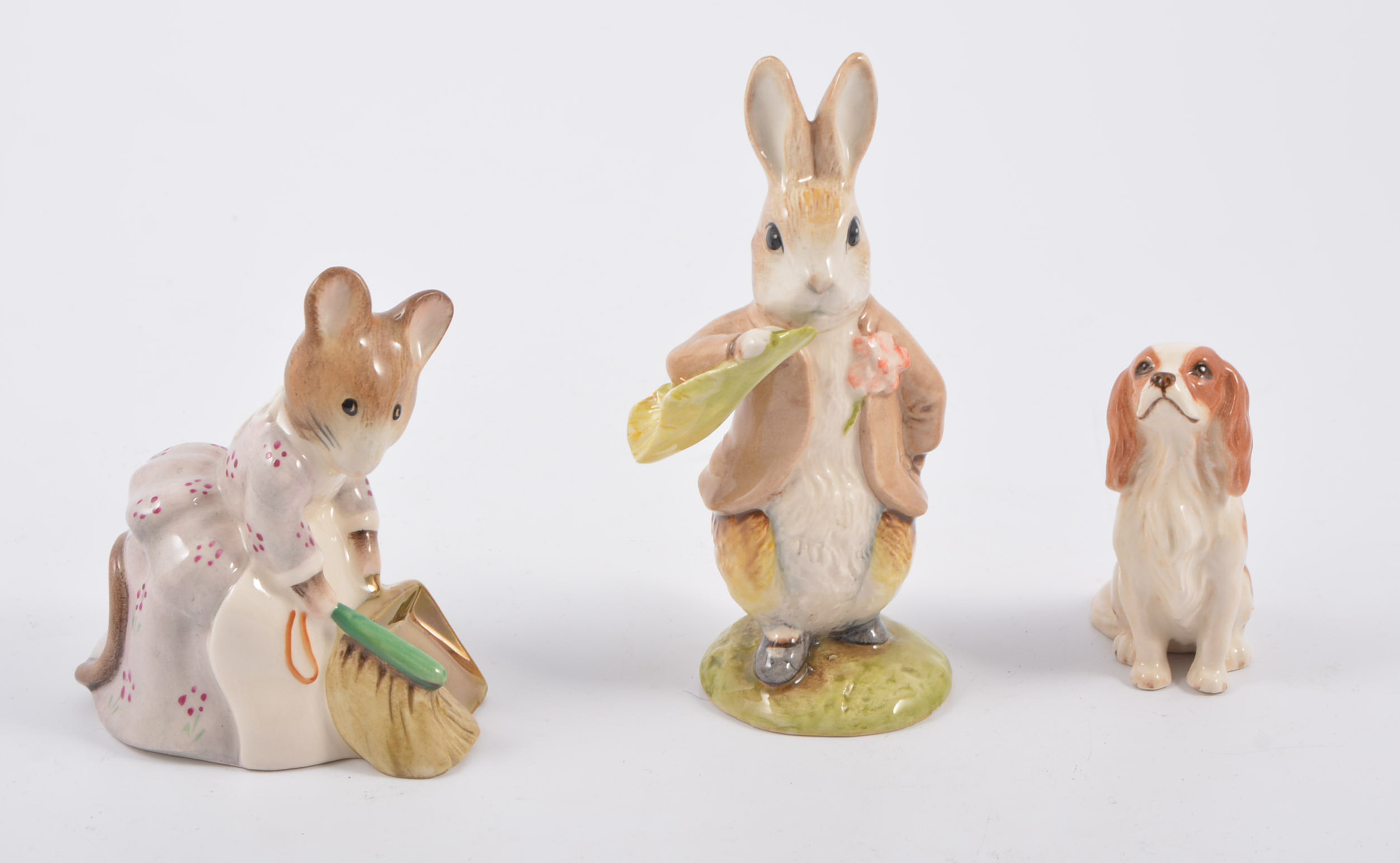 Beswick, Beatrix Potter - Benjamin ate a lettuce leaf and Hunca Munca sweeping,