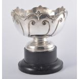 Edwardian silver rose bowl on stand, Sheffield 1906, moulded and scrolled mask head outlines,