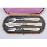 Victorian silver and mother of pearl fish set, by George Unite, Birmingham 1867, cased.