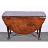 George III mahogany drop-leaf table, oval top, two leaves, turned legs, pad feet, length 113cm,