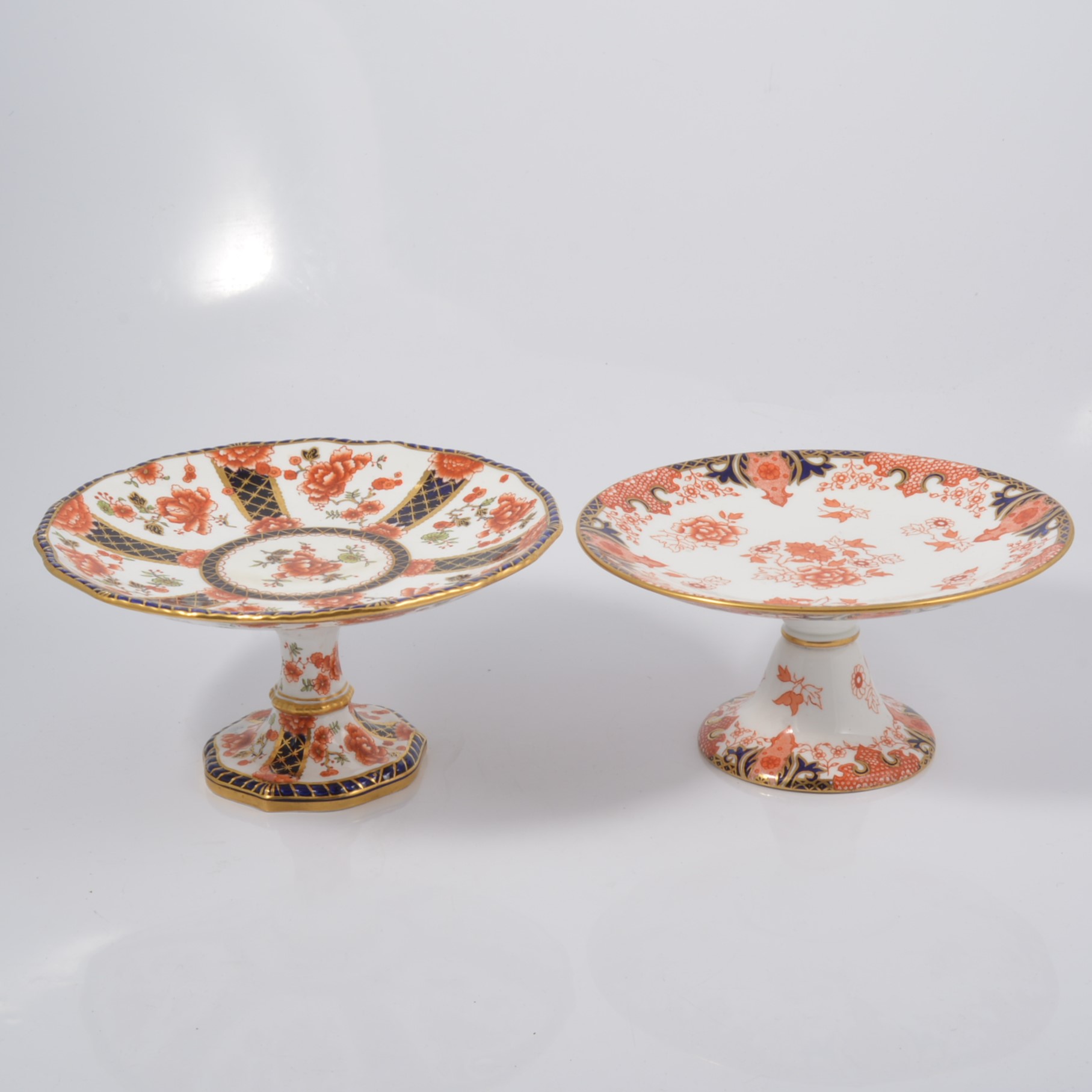 Two Royal Crown Derby comports in the Imari palette, numbers 2150 and 2646, 23cm diameter,