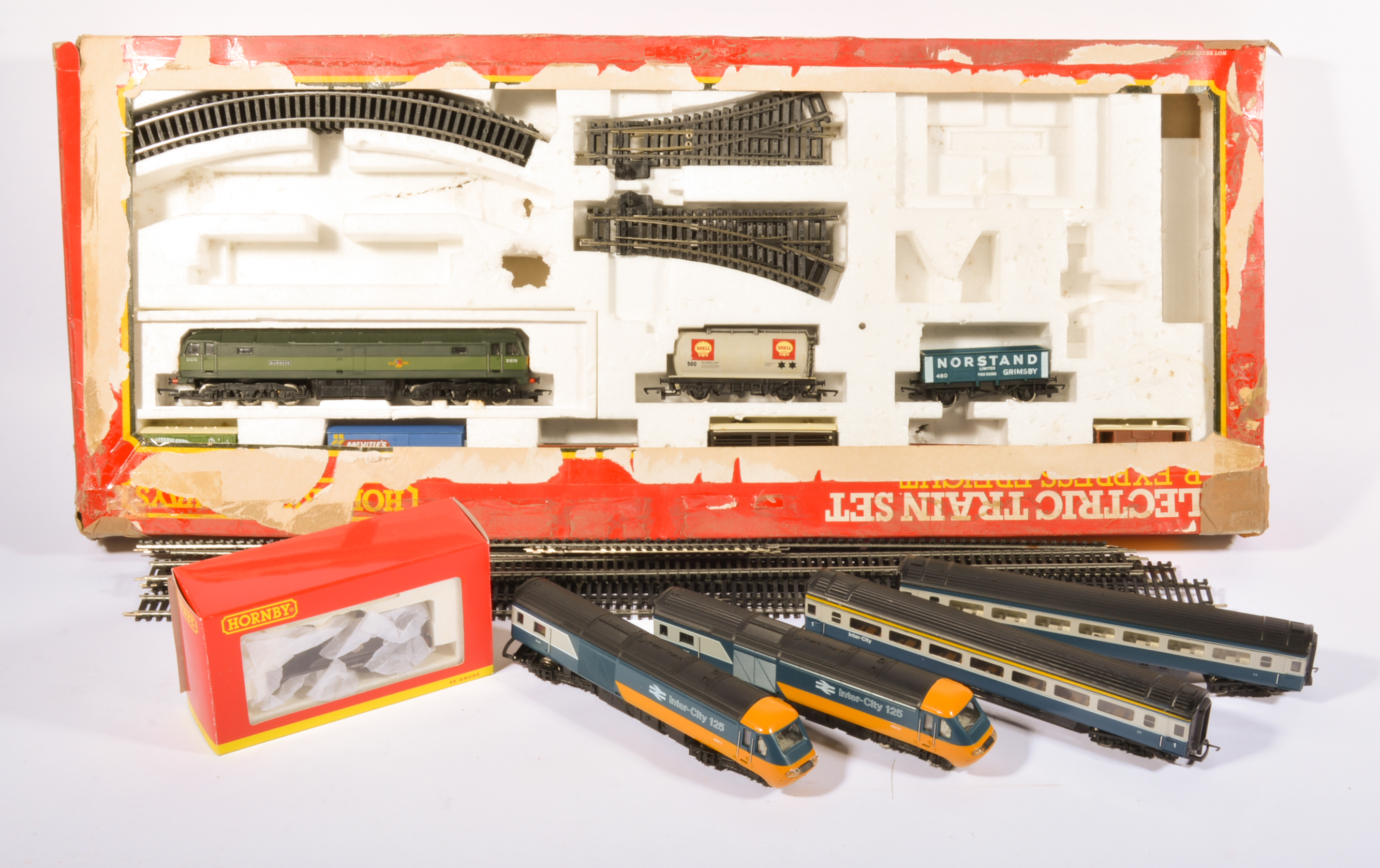 Collection of Hornby railways 00 gauge, including express freight set, buildings wagons,