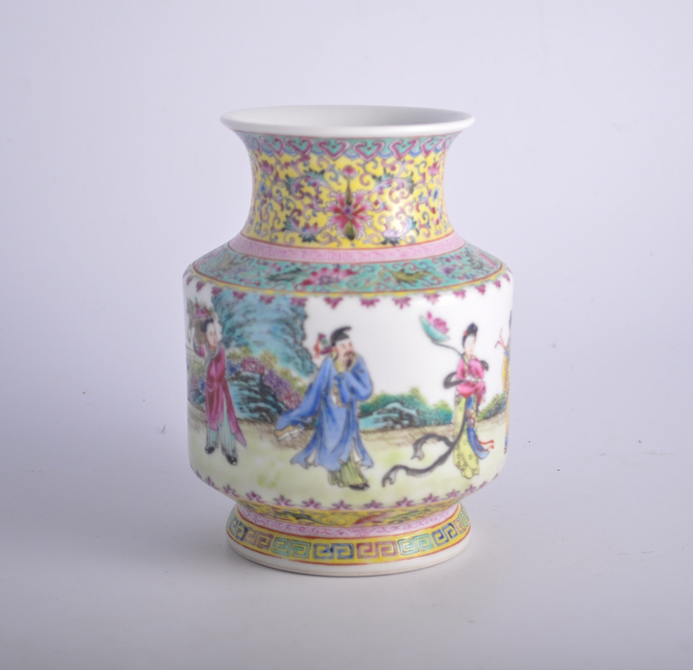 Chinese famille rose vase, bearing a painted seal mark, decorated with eight figures, 16cm.