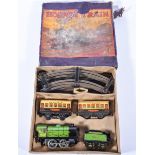 Hornby O gauge railways, train set boxed.