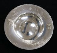 A Queen Elizabeth II 1977 Silver Jubilee small dish, 4in.