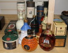A collection of malt and other whiskies, Bells commemoratives, Cognac de Chabrac etc (18)