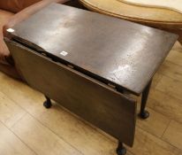 A mahogany drop leaf table, W.87cm