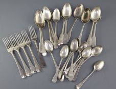 Thirty items of George III and later flatware, various patterns, dates and makers, 32.5 oz.