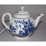 A Worcester blue and white Fence pattern spherical teapot and cover