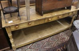 French fruitwood drapiers table