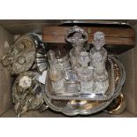 A quantity of plated items incl. two pairs of entree dishes, four cruet stands, cased dessert