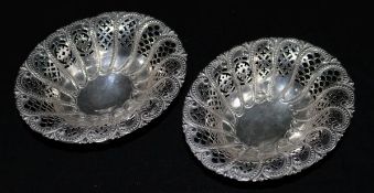 A pair of Edwardian silver bon bon baskets