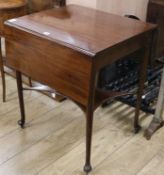 A George III mahogany Pembroke table with undertier, W.55cm