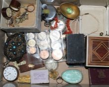 Assorted jewellery