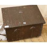 An Arts & Crafts copper log box, W.57cm