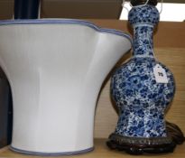 A Delft blue and white vase table lamp, 20in.
