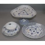 A group of onion patterned ceramics