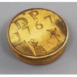 A George III horn snuff box, engraved a woman winding wool and initialled DP 1767, 3in.