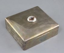 A George V silver cigarette box with Essex crystal fox head appliqué, of square form, Neal & Neal,