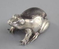 An Edwardian novelty silver pin cushion modelled as a frog by Adie & Lovekin Ltd, Birmingham,